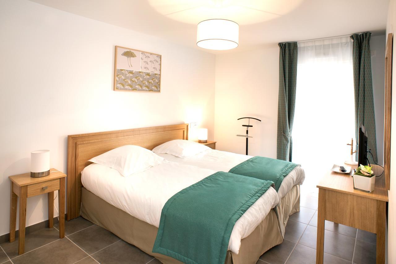 Domitys La Palombine Aparthotel Saint-Raphaël Buitenkant foto