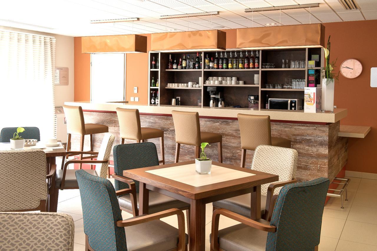 Domitys La Palombine Aparthotel Saint-Raphaël Buitenkant foto
